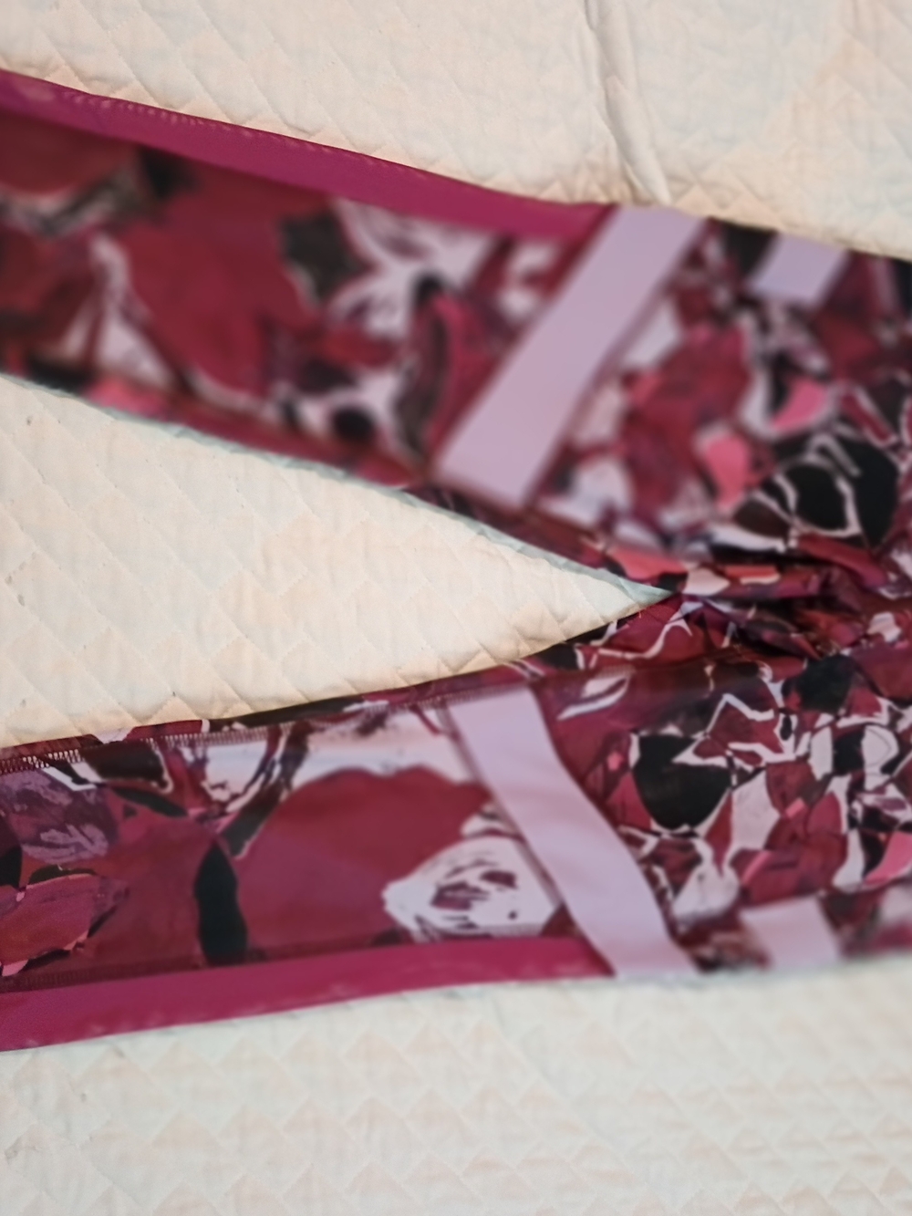New Balance Flloral Lace-Trim Thong Panty in Wine Pink